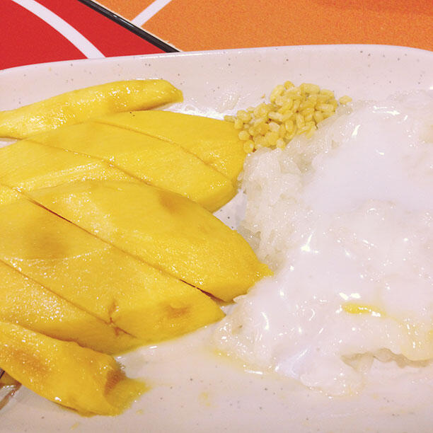 aaa-mango-sticky-rice-bkk