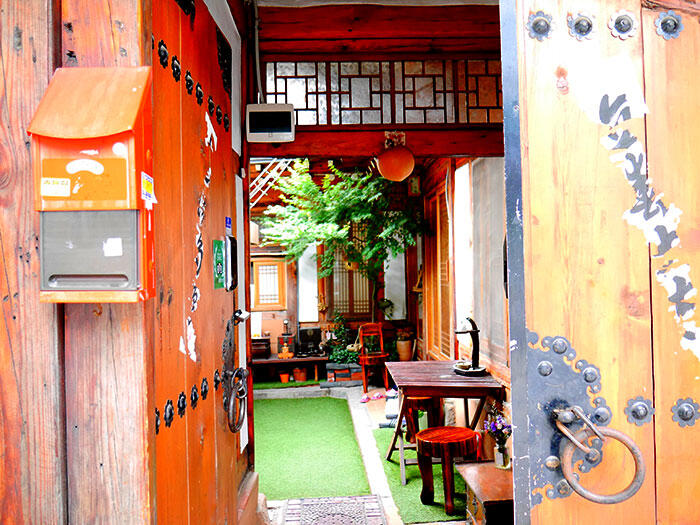 airbnb-seoul-sopoong-guesthouse-2