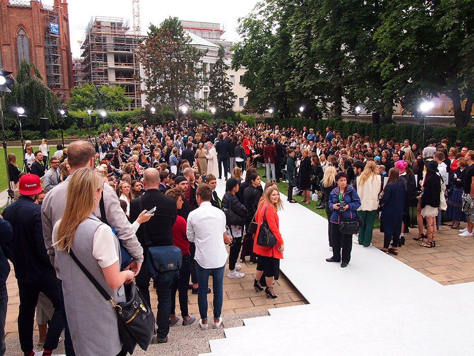 4-Berlin Fashion Week Marina Hoermenseder SS16 MBFW