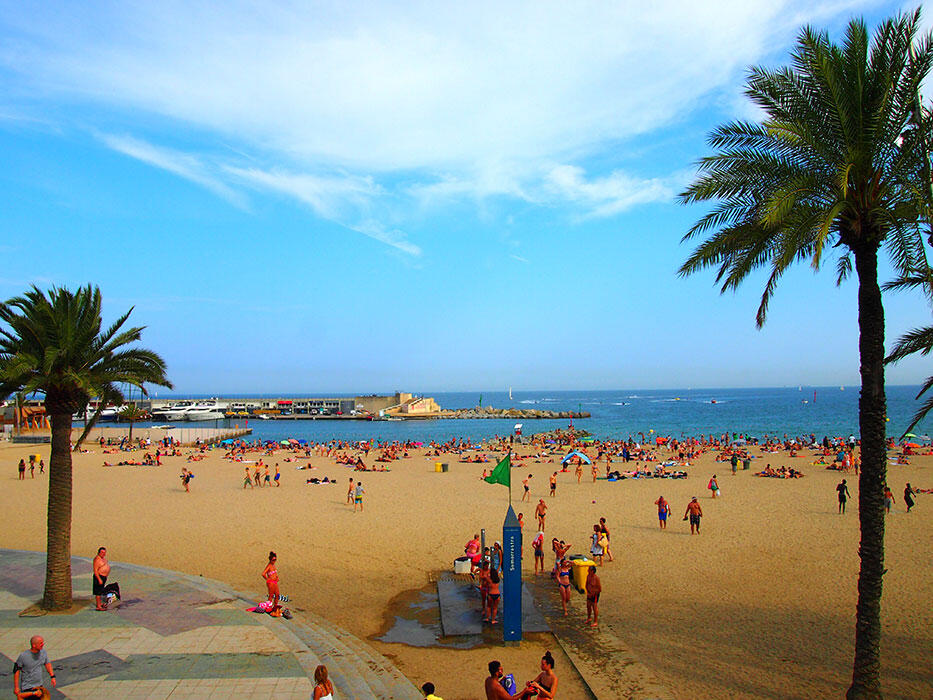 5-barcelona-beach