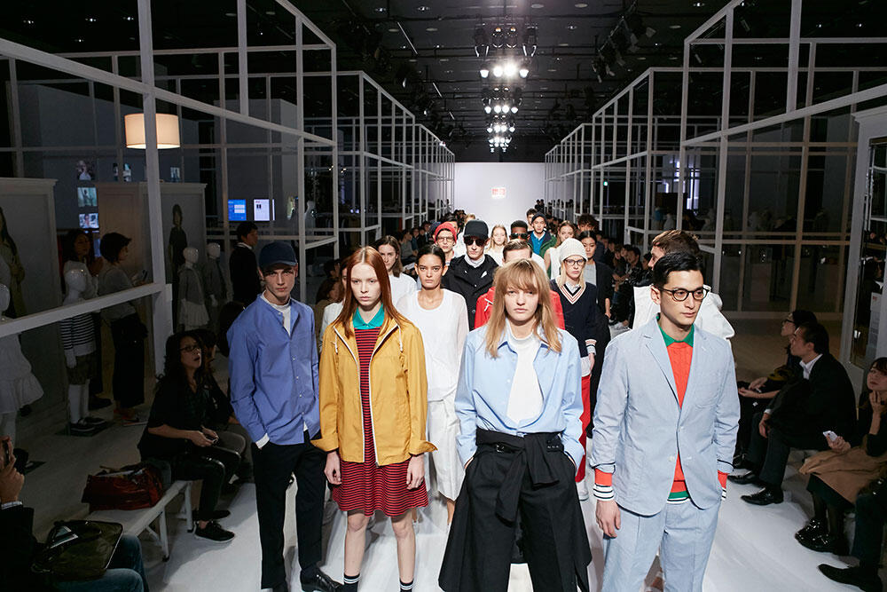 uniqlo-SS16-fashion-show-tokyo-japan