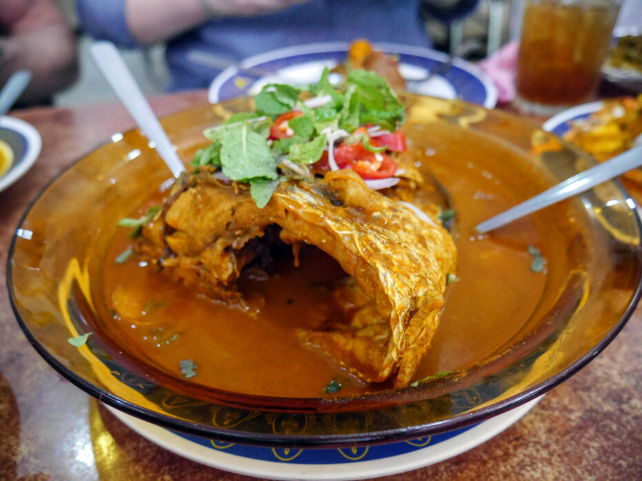 HGTV Asia The Cousins in Malaysia John Colaneri Anthony Carrino-12 Nasi Kandar Pelita KLCC