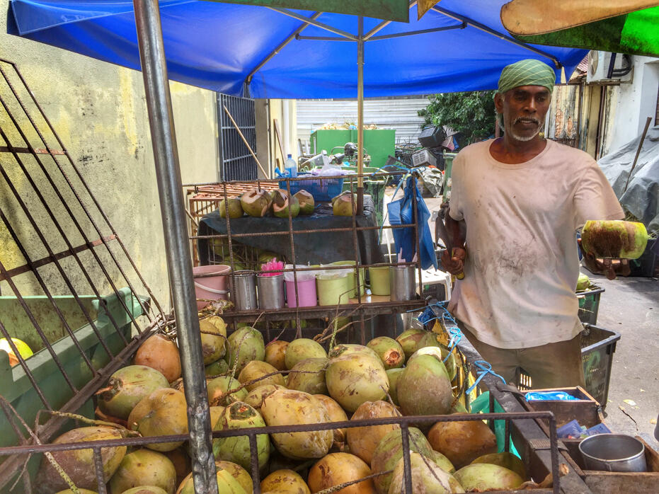 Penang June 2016- food and wedding-28 coconut stall