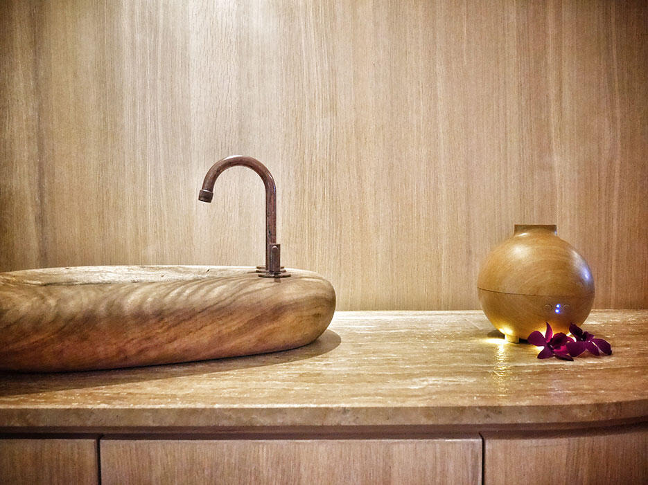 eos-wellness-eo-st-mary-residences-3-wooden-sink