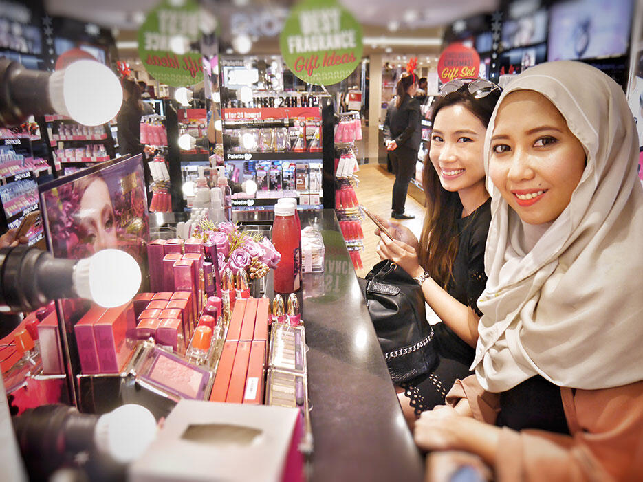 a-pupa-milano-make-up-demo-sasa-malaysia_5-aida-sue-grace-myu