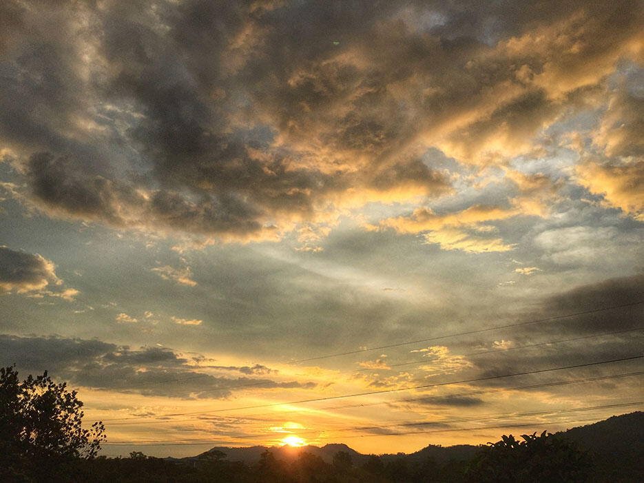 bukit-kutu-kuala-kubu-bharu-hiking-malaysia-19-cloudporn-sunset