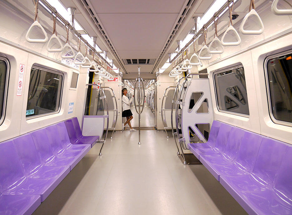 a-taipei-taiwan-1-train-mrt