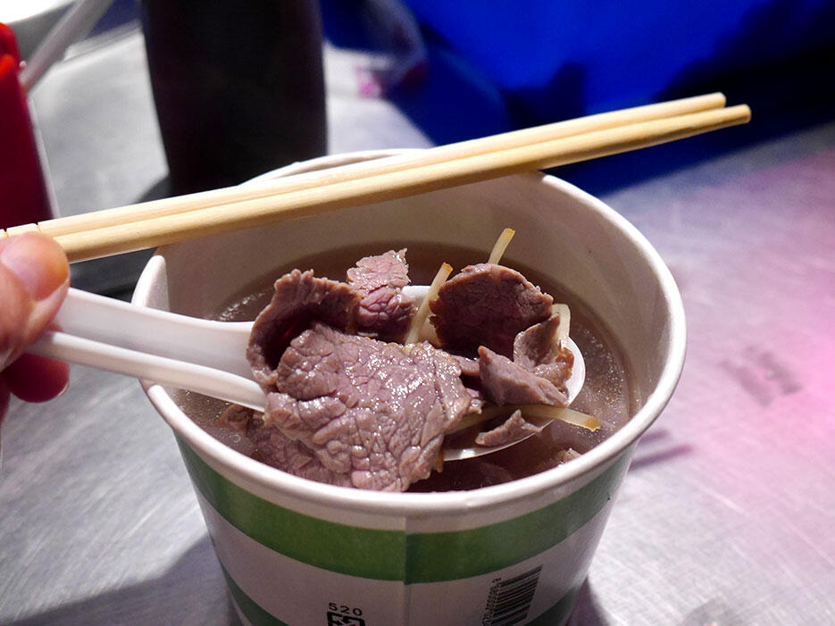 a-tainan-street-food-15-night-market-beef-brisket-ginger-soup