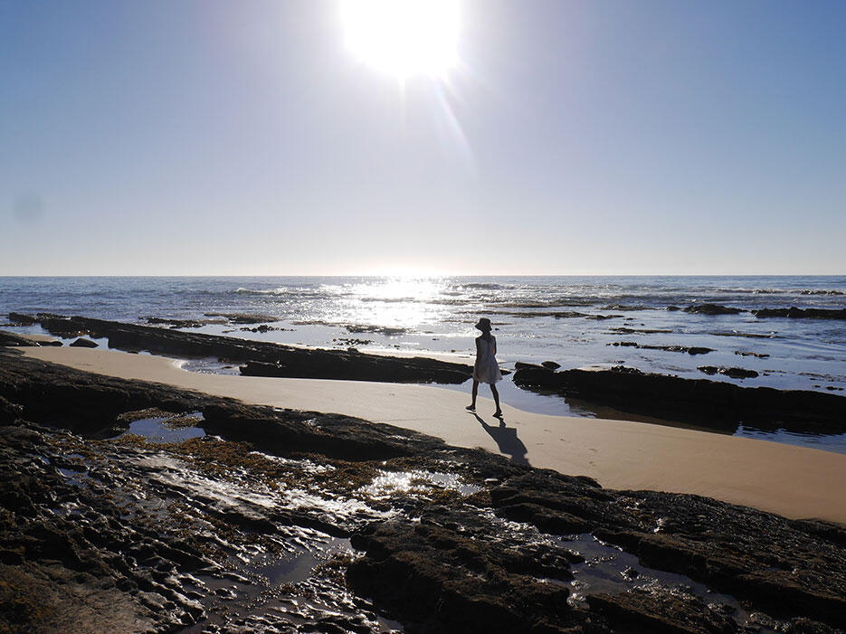 great-ocean-road_joyce-at-beach-small