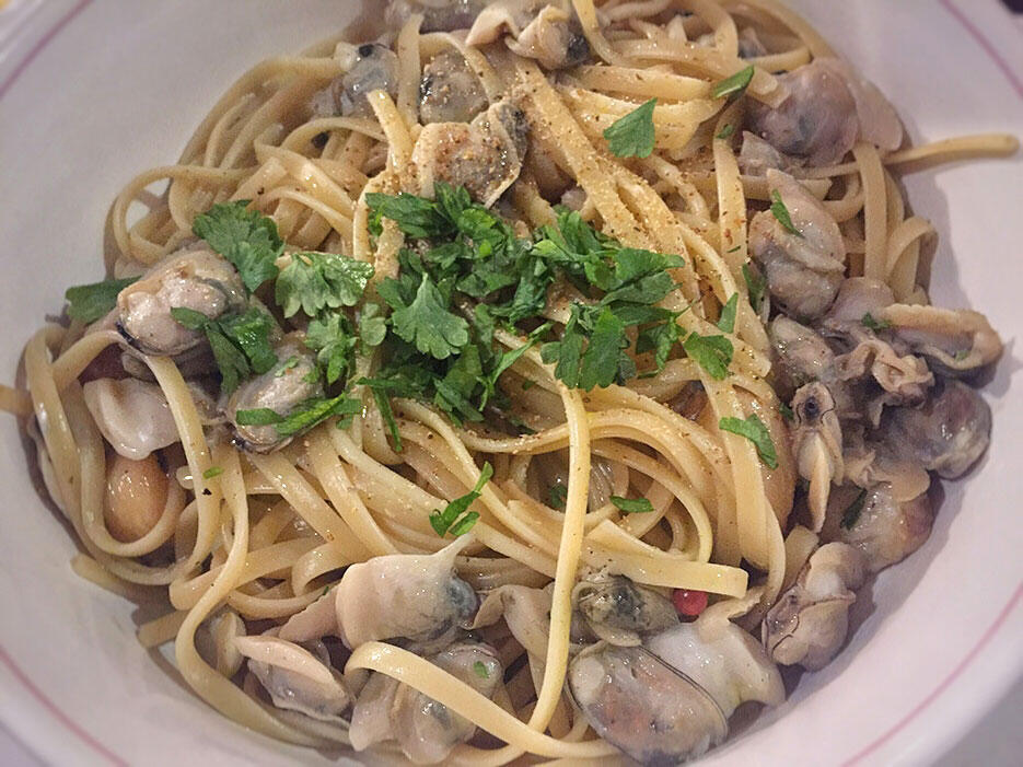 food-malaysia-7-uncle-albert-homecooked-vongole