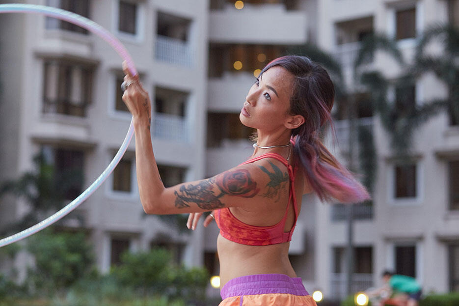 joyce-wong-hooping-3