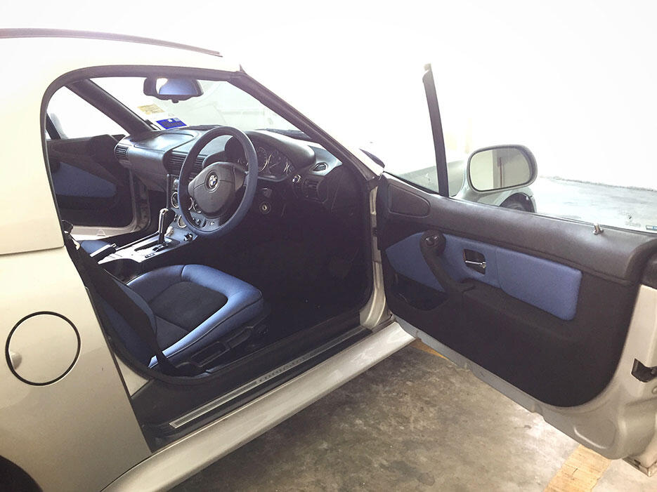 BMW-Z3-custom-interior-blue-2-after GNT autoseats malaysia
