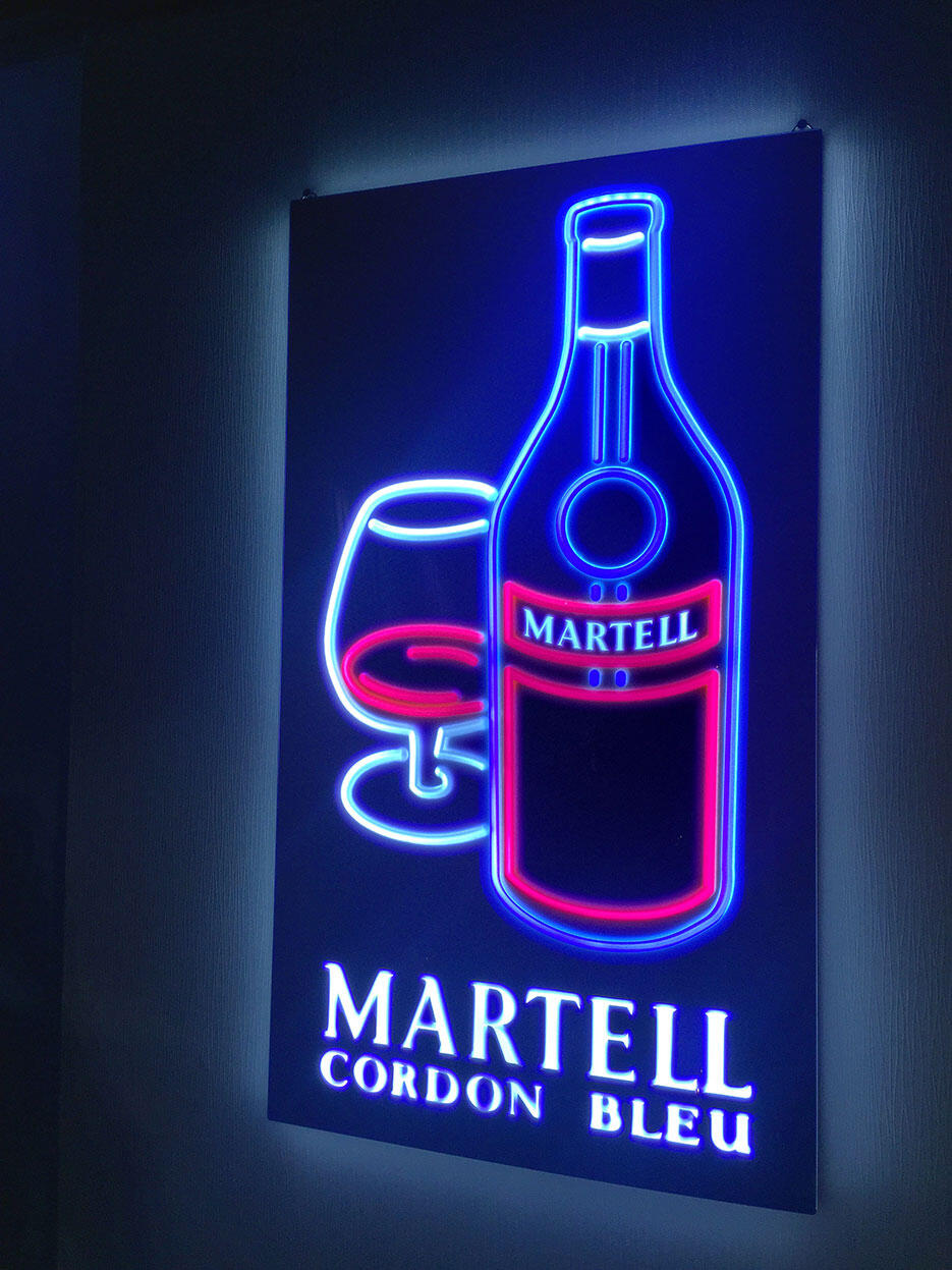 HOME-by-Martell-Malaysia-15-neon-light
