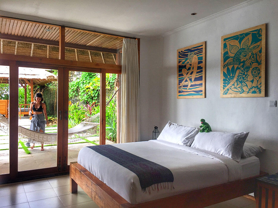 uluwatu-surf-villas-bali-1