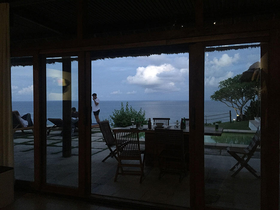 uluwatu-surf-villas-bali-27-sunrise